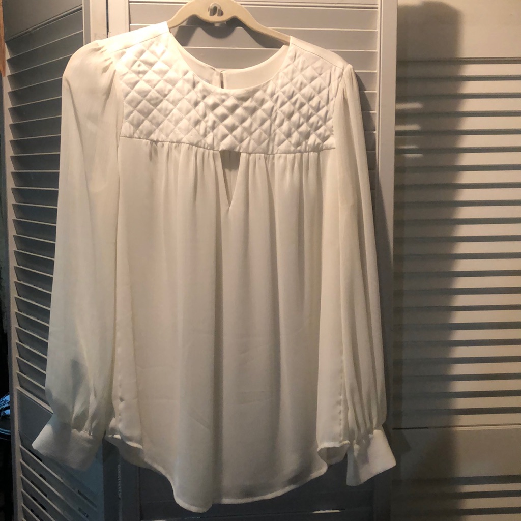 Bebe Blouse Euc